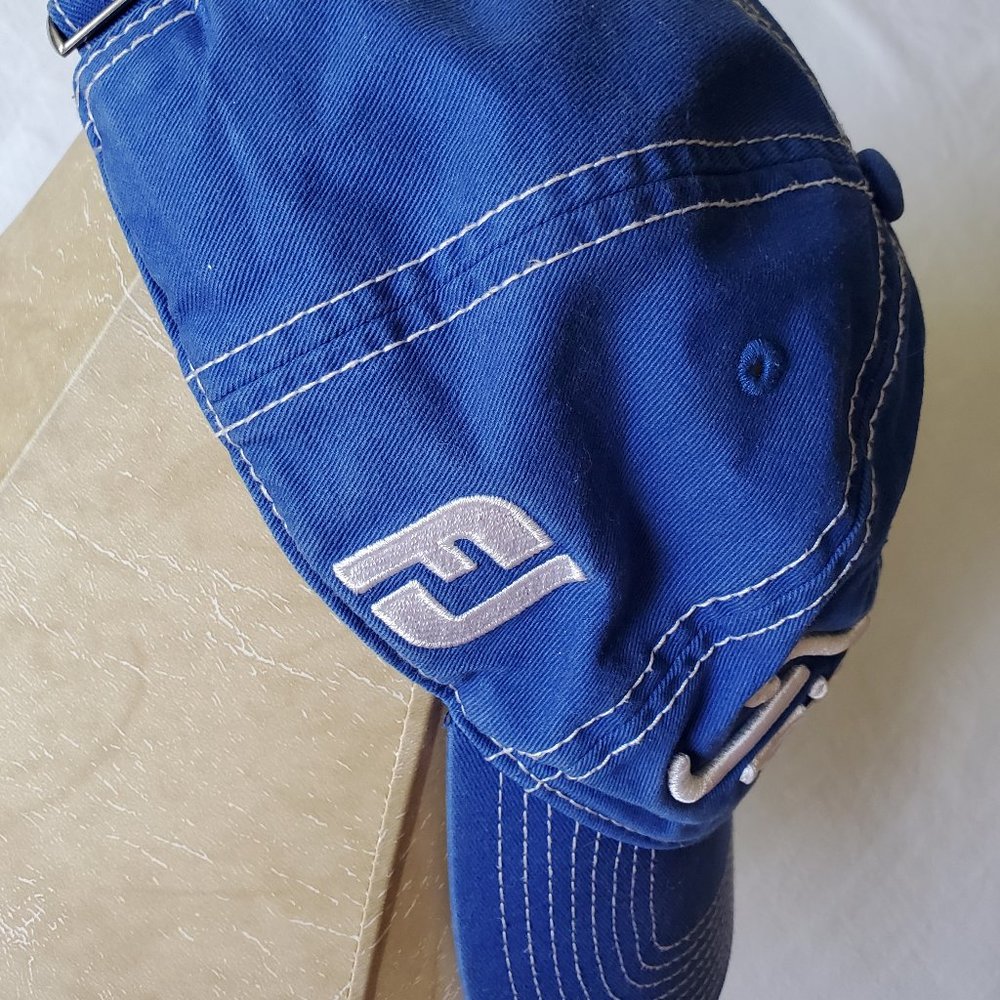 Titleist Blue Canvas Cap FJ Pro V1 Adjustable Hat - Picture 4 of 11